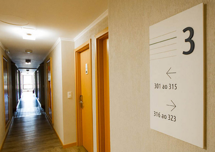 導(dǎo)視系統(tǒng)設(shè)計(jì)收費(fèi)標(biāo)準(zhǔn)應(yīng)由其傳播效果而定