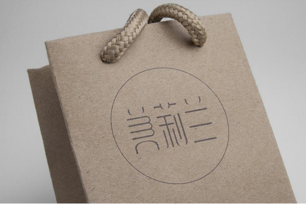 精品包裝設計中斷額時尚元素！精品包裝設計最重要的是時尚！