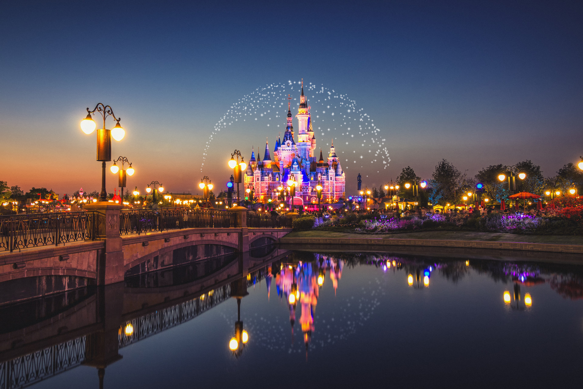 旅游公司發(fā)展戰(zhàn)略需要具備哪些特性嗎?