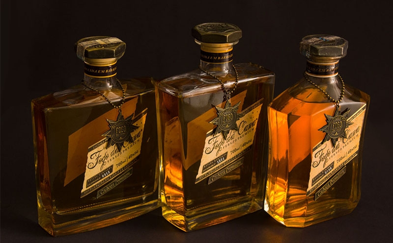 杭州白酒包裝設計-飲料包裝設計-瓶貼包裝設計-飲料包裝設計-杭州專業的包裝設計公司