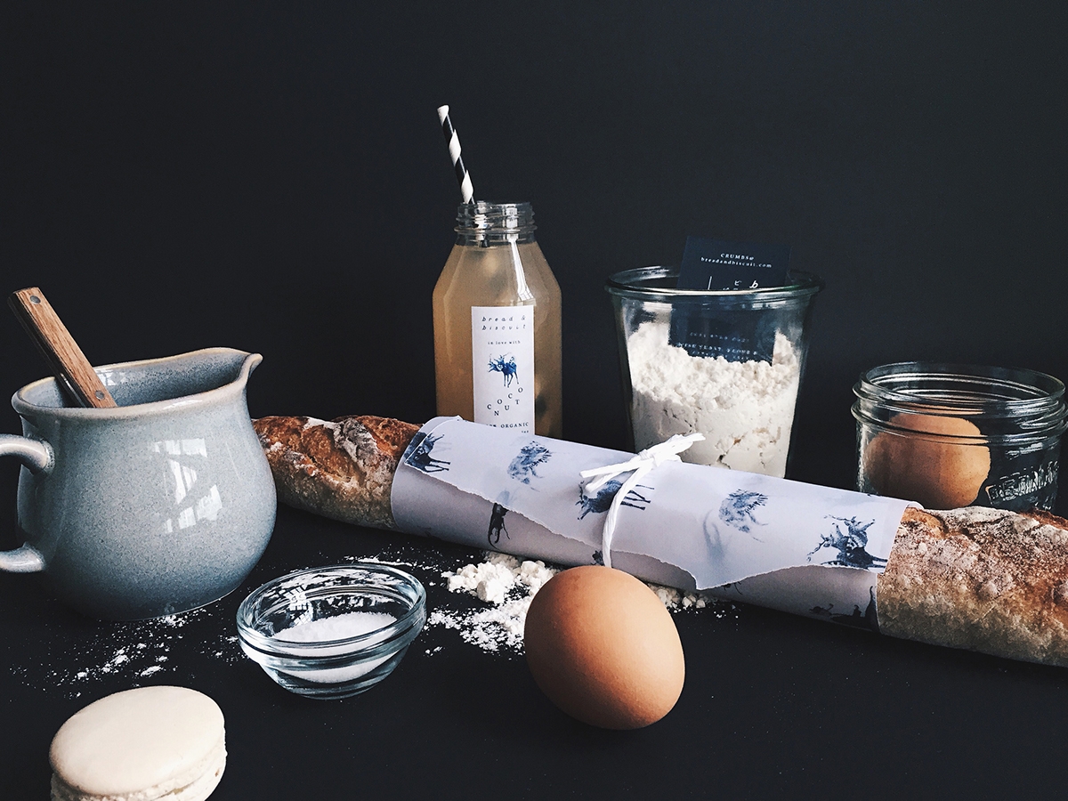 概念化早餐，面包與餅干食品飲料包裝設(shè)計(jì)